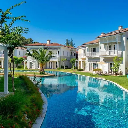 Portville Canal Side Villas 66 Villa